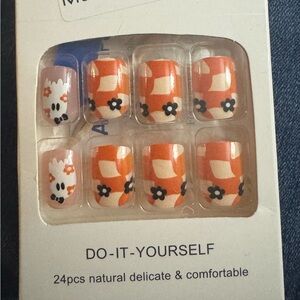 Do it yourself Halloween nails